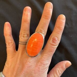 Large spiny oyster sterling silver ring
